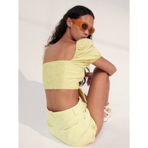 ZARA Frayed High Rise Distressed Denim Shorts Lemon Yellow Size 4 New with Tag - Picture 7 of 8